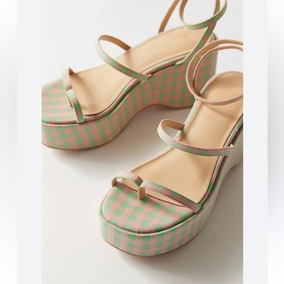NEW Urban Outfitters UO Nora Strappy Green/Pink Plaid Platform Wedge Sandal - Picture 2 of 15